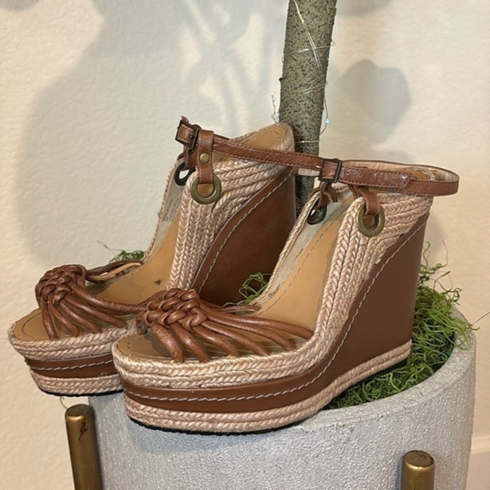H by Halston Platform Sandals Brown Leather